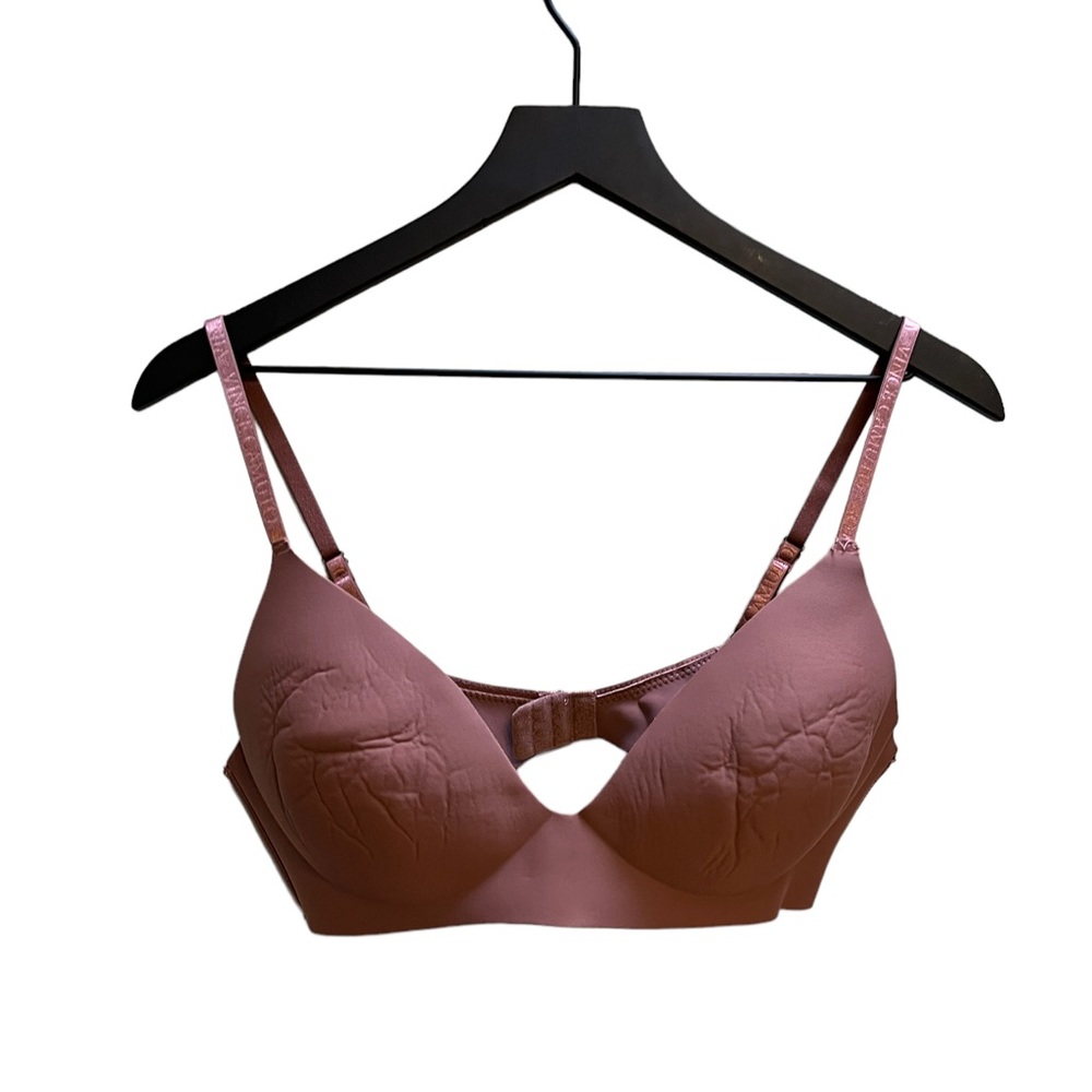 Vince Camuto t-shirt wireless bra
